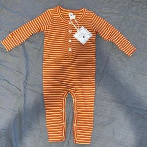 Kate Quinn skinny rib